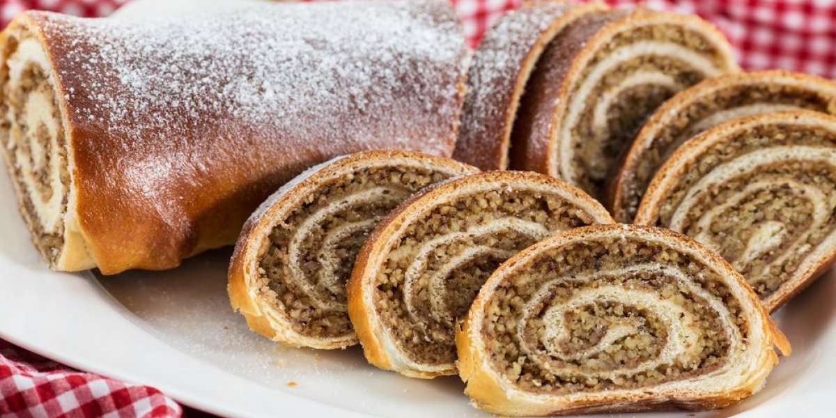 Najlepša štrudla sa orasima: Mekana kao duša, a spremna za 15 minuta