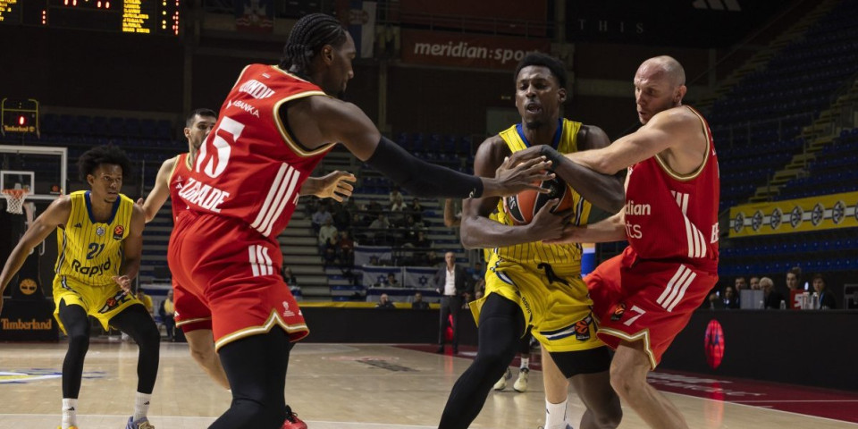 Zvezda pobedila, navijači pred nervnim slomom: "Kad ovo preživesmo, ovaj igrač nas je izvukao"