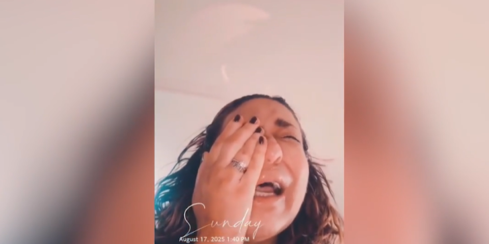 Vapaj Ane Nikolić nakon što je izbačena s leta: "Dabogda ti se pare vratile u lekovima"