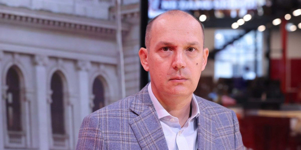 Da je metak išao koji milimetar levo ili desno... Lončar za Informer TV otkrio detalje drame posle terorističkog napada