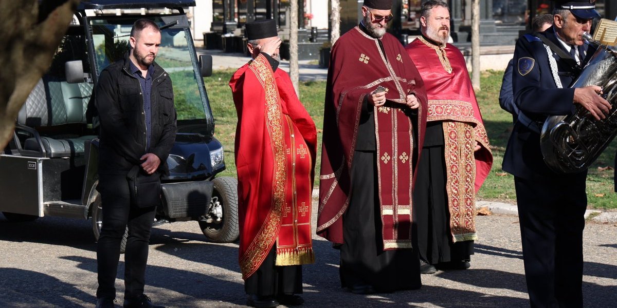 Sahrana porodice stradale na Novom Beogradu