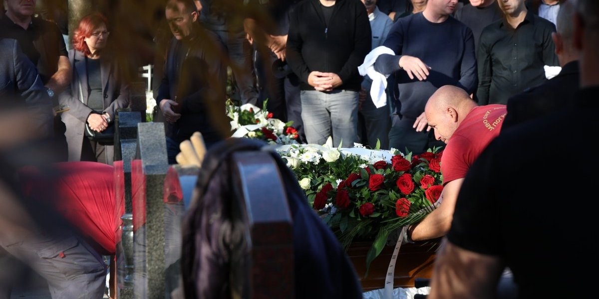 Sahrana porodice stradale na Novom Beogradu