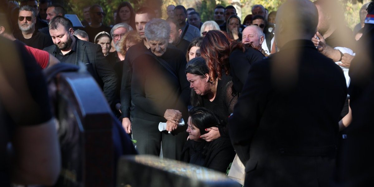 Sahrana porodice stradale na Novom Beogradu