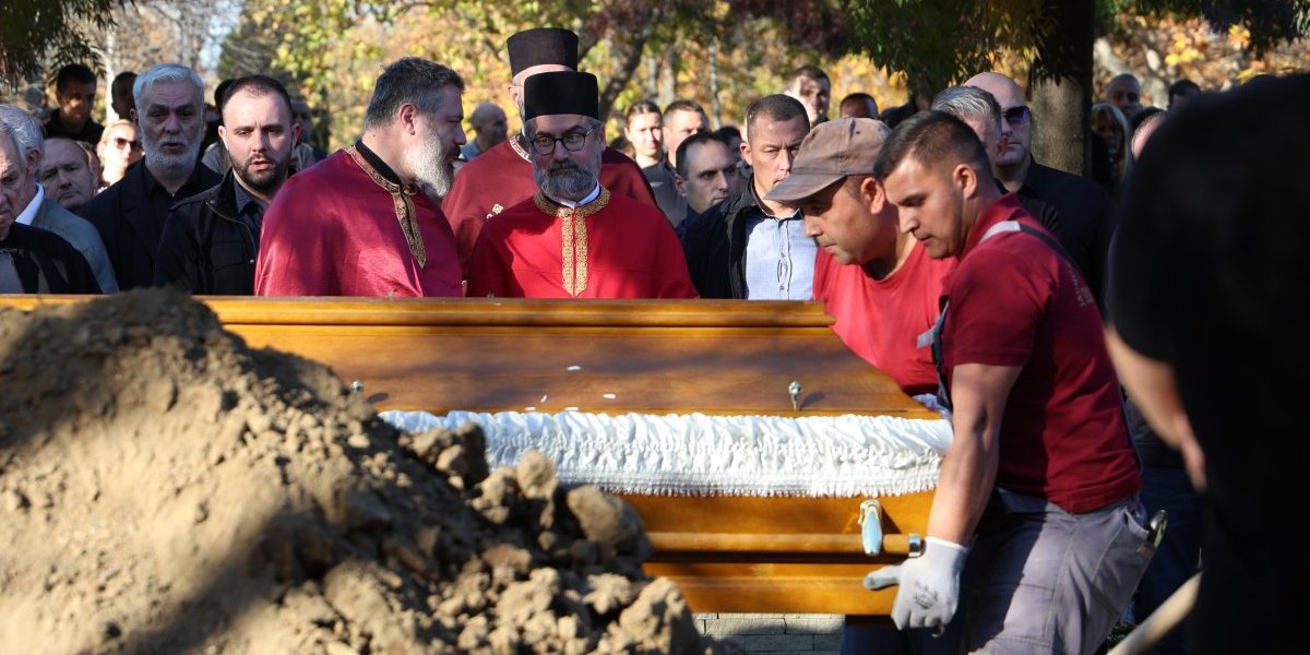 Sahrana porodice stradale na Novom Beogradu