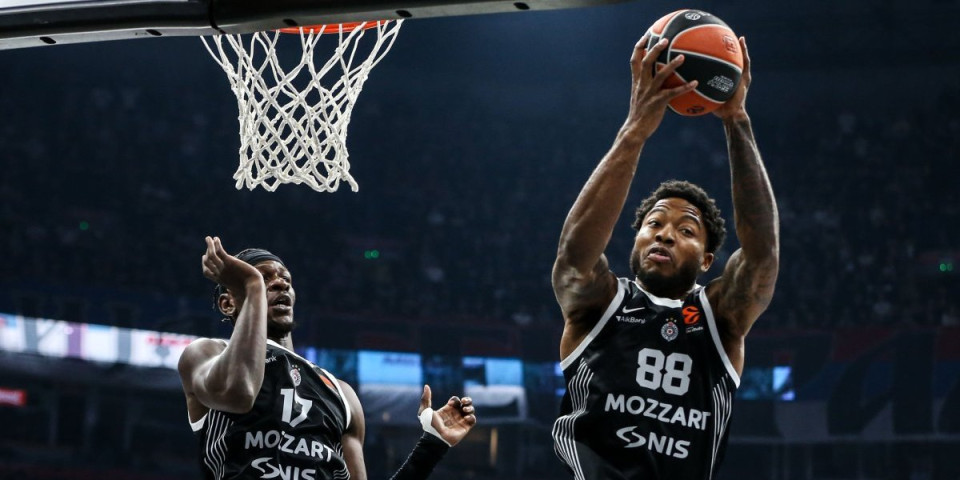 Zašto Tajrik Džons nije igrao protiv Asvela? Atipičan odgovor Željka Obradovića, šta bi ovo trebalo da znači?