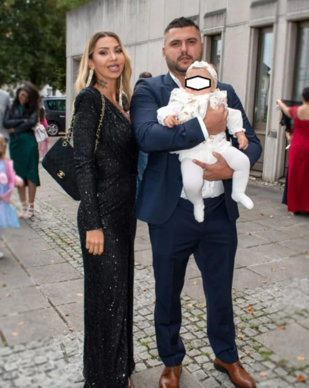 Asminov otac želi da se njegov sin pomiri sa Aneli: Jednim gestom sve jasno stavio do znanja