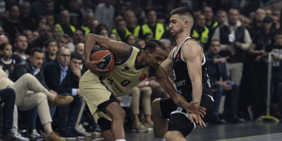 Partizan žestoko oštećen protiv Barselone? Snimak sporne situacije kruži mrežama, evo o čemu se radi (VIDEO)