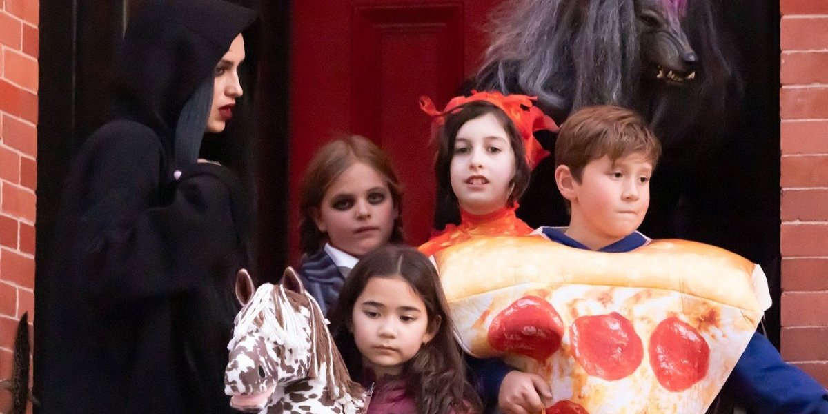 Irina Šajk i Bredli Kuper za Noć veštica