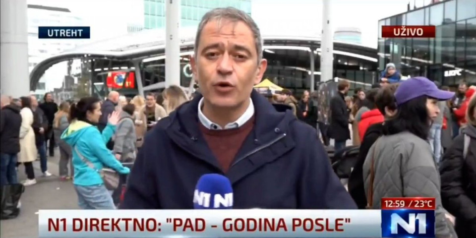 Komemoracija ili koncert? Reporter N1 oduševljen cirkusom blokadera (VIDEO)