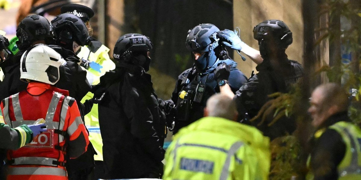 Bežali kroz krvave vagone! Procurili detalji krvoprolića u Britaniji: Jedan čovek uradio nešto neočekivano (FOTO)