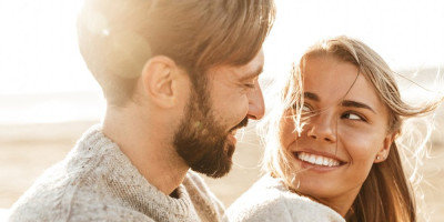 Najnovija istraživanja pokazuju da žene najviše uživaju u vezi kada je njihov partner 21 centimetar viši od njih, a evo i zbog čega.