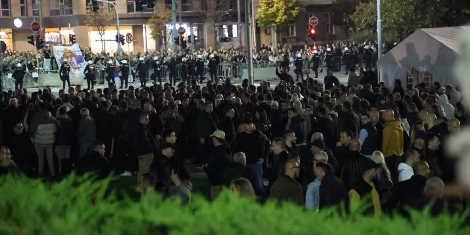 N1 priznao: "Građani sve vreme upućuju pogrdne parole na račun policije"