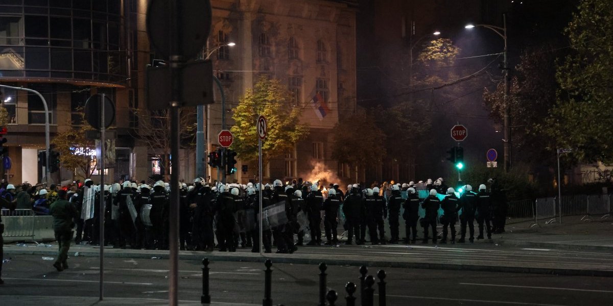 Skup ispred Skupštine