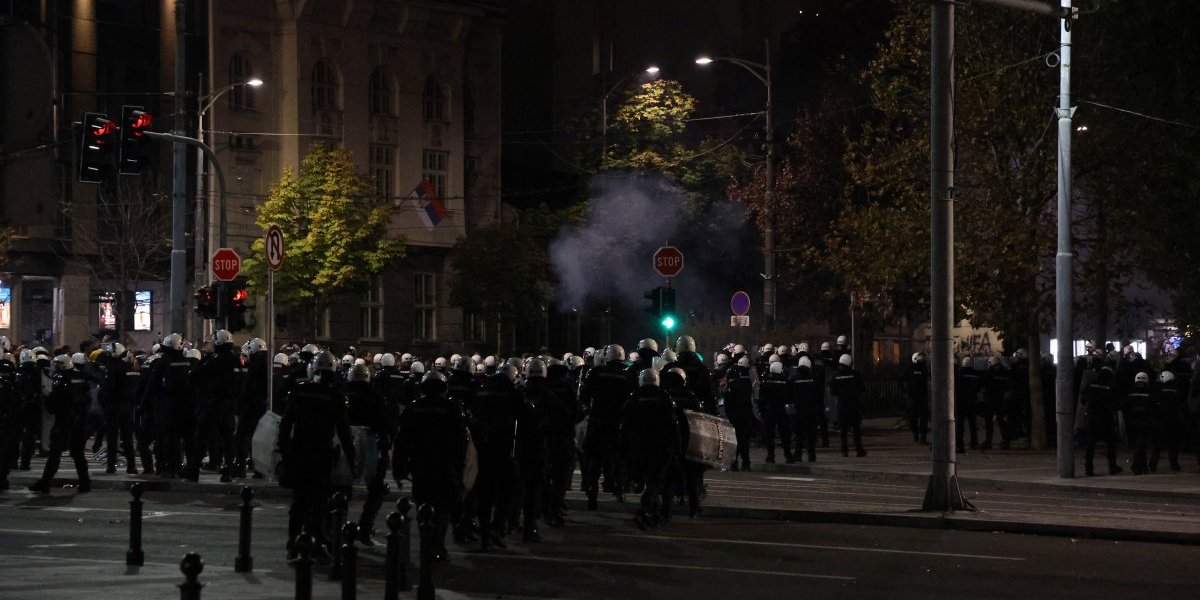 Skup ispred Skupštine