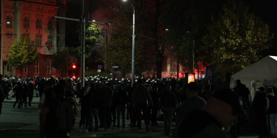 "Odakle vam pravo da odbijate dijalog?" Opozicionarka očitala lekciju blokaderima: Kako vas nije sramota? (VIDEO)