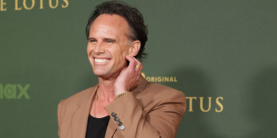 Poznati američki glumac Volton Gogins, koji je u trećoj sezoni globalno popularne HBO serije "Beli lotos" ostvario zapaženu ulogu Rika, trenutno boravi u Beogradu gde snima novi film pod nazivom "Slikar" ("Painter").