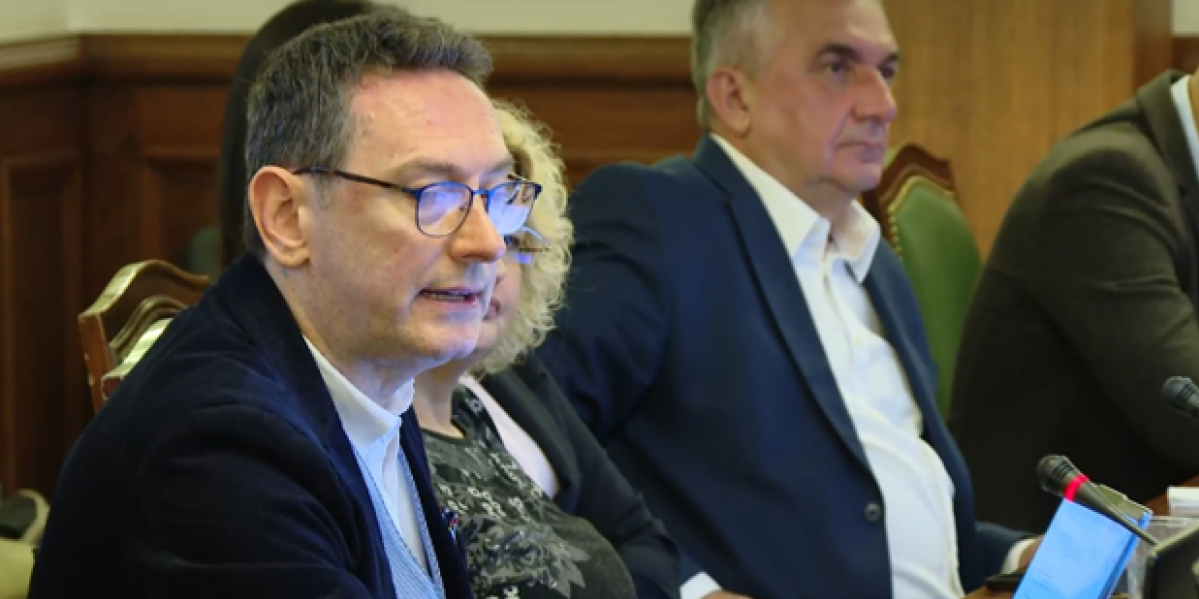 "Četiri milijarde evra uloženo u rušenje Srbije u proteklih 12 meseci!" Bakarec o najavljenim izborima: Borba će biti teška...