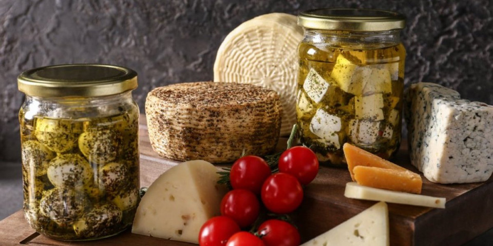 Sir u ulju: Stara domaća đakonija ponovo je hit na slavama