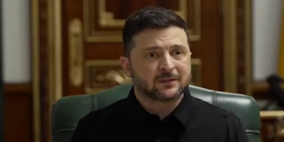(VIDEO) Ovo morate da pogledate - lice čoveka koji je izgubio sve: Zelenski pred novinarima priznao...