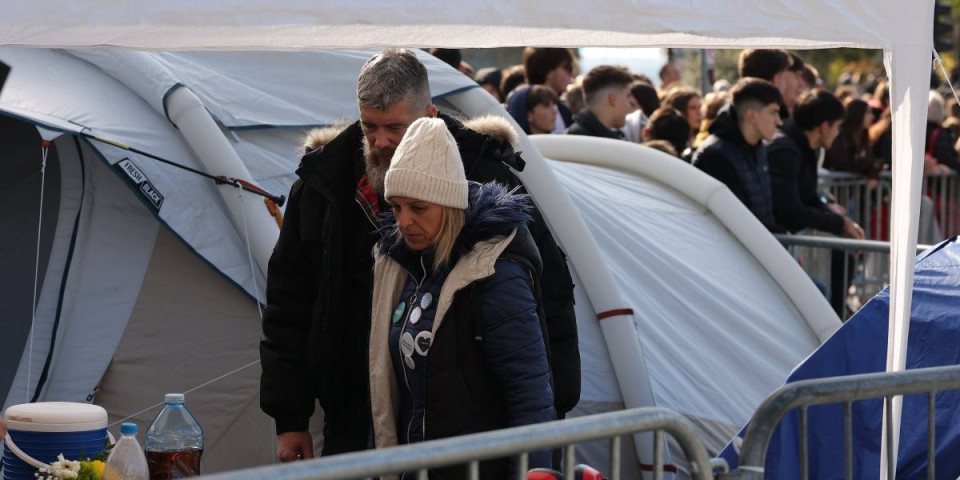 Ovo je najstrašniji snimak - jasno pokazuje kako blokaderi šire mržnju i zloupotrebljavaju tragediju majke