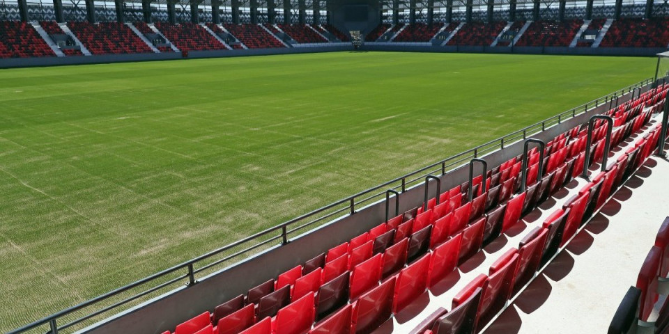 Pet meseci nisu primili plate: Fudbaleri srpskog tima prete da neće izaći na teren