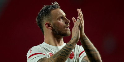 Prvoaprilska šala ili? Arnautović zabrinuo zvezdaše: Dobio sam dve ponude, razmisliću