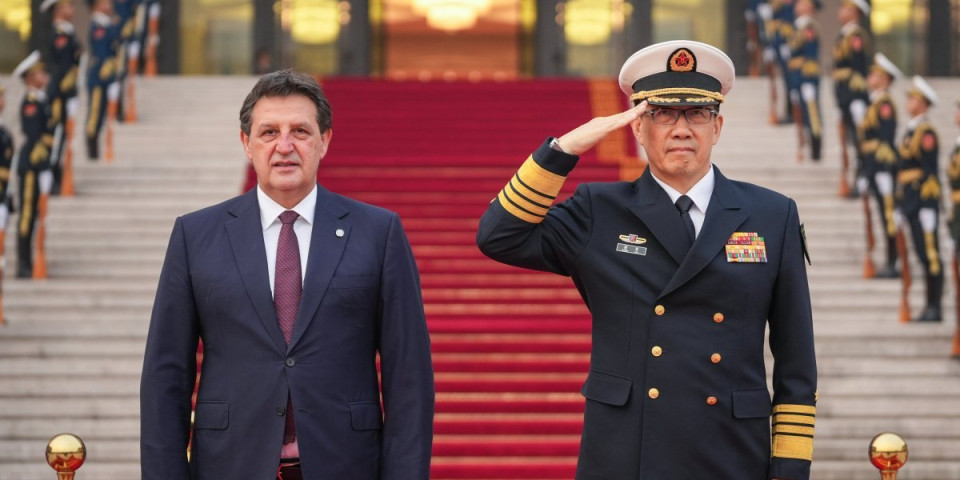 Ministar Gašić u poseti Pekingu: Sastao se sa ministrom nacionalne odbrane Kine