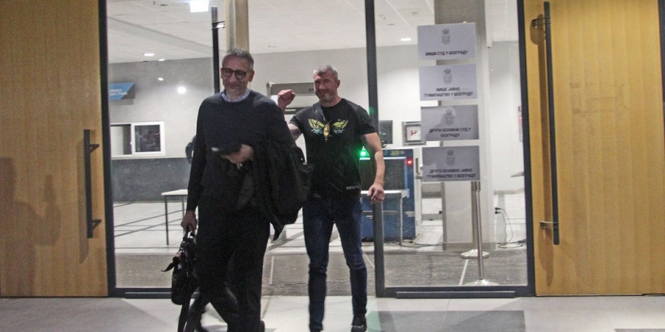 Mišina ekskurzija po Beogradu: Bačulov na proteste dolazio da pozira, pa zbrisao (VIDEO)