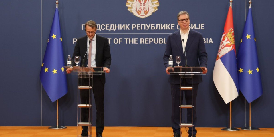 Vučić ponovo pruža ruku pomirenja: Pozvao Dijanu Hrku i Uglješu Mrdića da prekinu štrajk glađu (VIDEO)