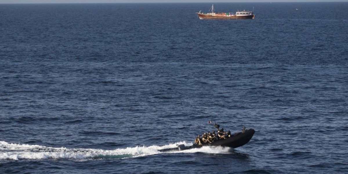 Pirati sa mitraljezima i bacačima upali na tanker: Drama kod obale Somalije