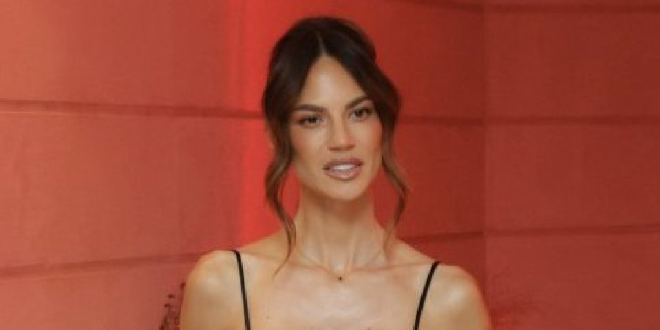 Pobesni na pomen Ognjena Amidžića: Danijela Dimitrovska odbrusila novinarima