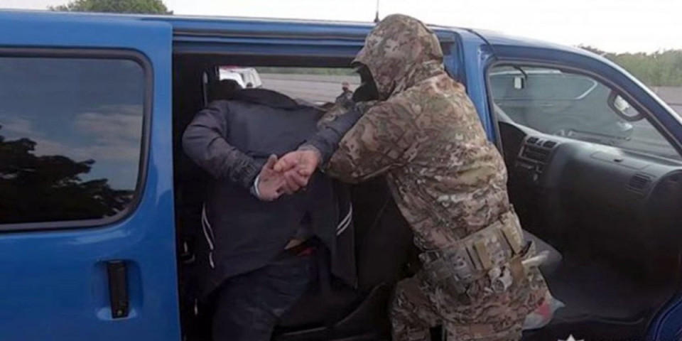 Uhvatili pobegulju: Ukrajinski policijac - lopov koji je zbrisao sa vrtoglavom sumom novca nađen ovde - Kako je mislio to da izvede?!