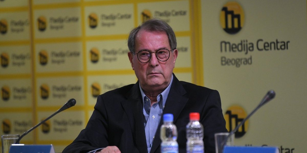 (VIDEO) Ide se dotle da se traži Vučićevo ubistvo! Ideolog blokadera potvrdio predsednikove reči: Strane službe mešaju u rad tužilaštva