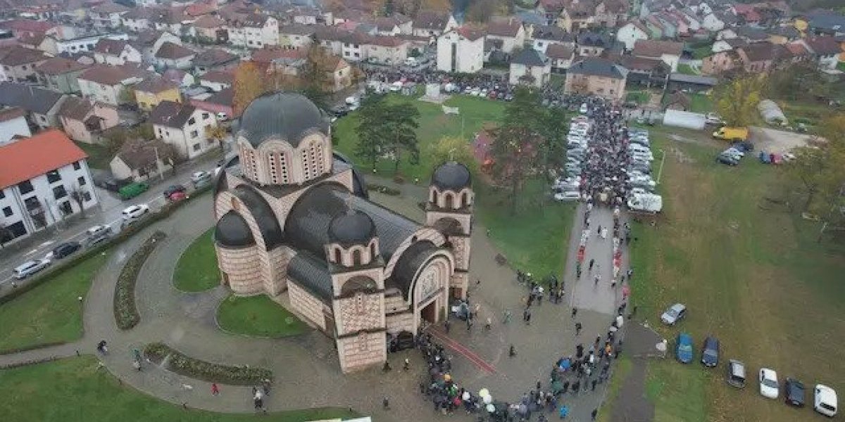 Ikona Presvete Bogorodice Trojeručice stigla u Požegu