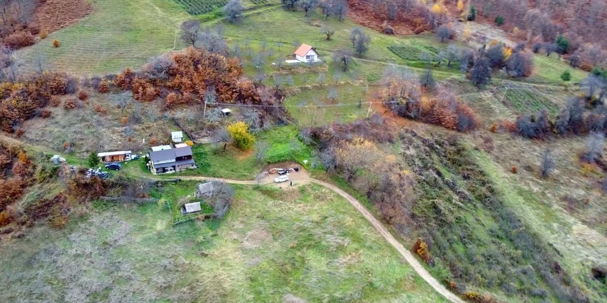 Poklanja dedovinu da oživi selo: Nesvakidašnja priča o čoveku koji voli svoj zavičaj