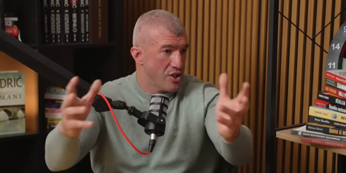 Miša Bačulov misli da je narod malouman? Evo kako pokušava da se izvuče nakon što je planirao svoje trovanje (VIDEO)