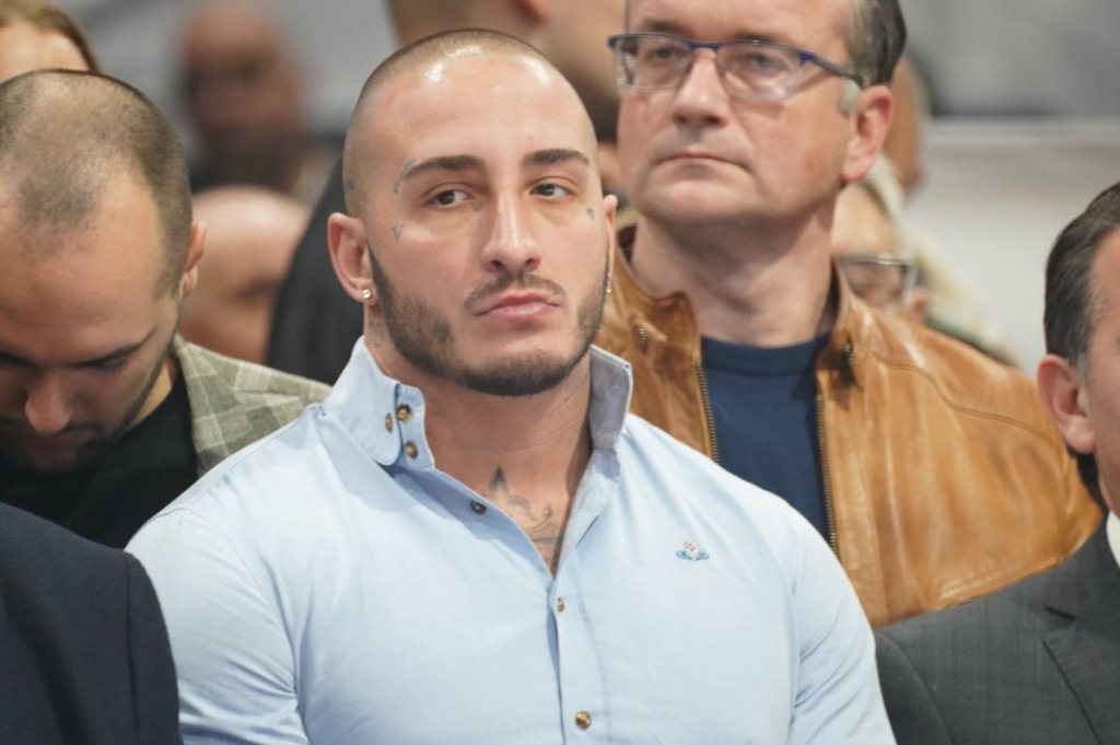 Anita tvrdi da joj je pisao poznati reper - On se oglasio i otkrio detalje: "Možda sam bio pijan"