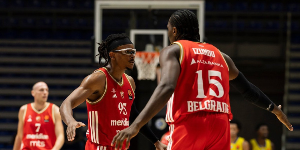 Katastrofa za Zvezdu: Povredio se protiv Dubaija, pa u kolicima napustio aerodrom