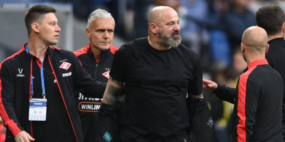 Isplivao snimak sukoba Stankovića i novinara: Šta hoćeš smrade (VIDEO)