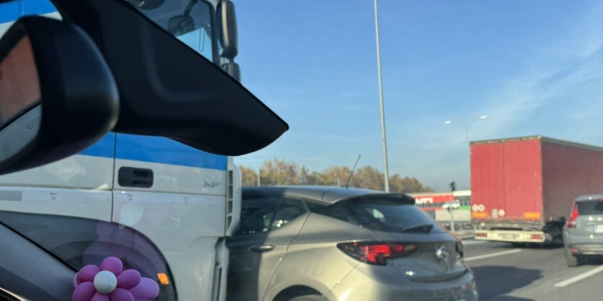 Saobraćajna nesreća u Zemunu