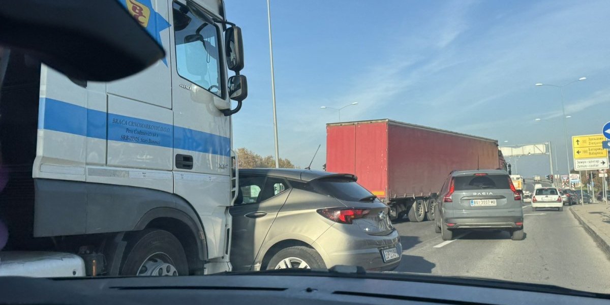 Saobraćajna nesreća u Zemunu