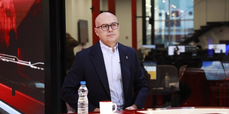 Oni žele krv na ulicama: Vučević za Informer TV o napadu ispred Ćacilenda, spomenuo i izbore (VIDEO)