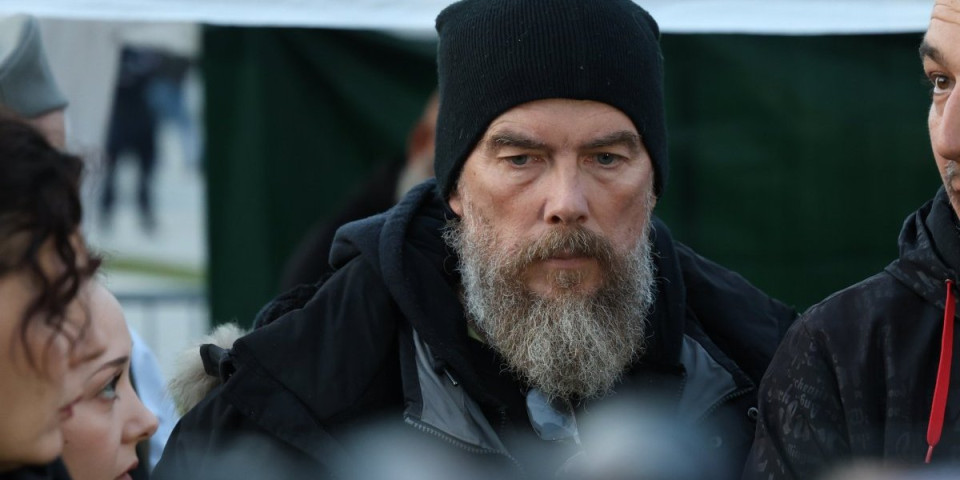 Lažove lažovski! Tvrdiš da nisi oteo Hrku, a ne pominješ da je glumi tvoja žena (VIDEO)