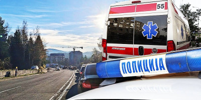 Na magistralnom putu nadaleko od glavnog kruznog toka na Zlatiboru, u popodnevnim satima došlo je do saobraćajne nezgode u kojoj su učestvovala tri vozila.