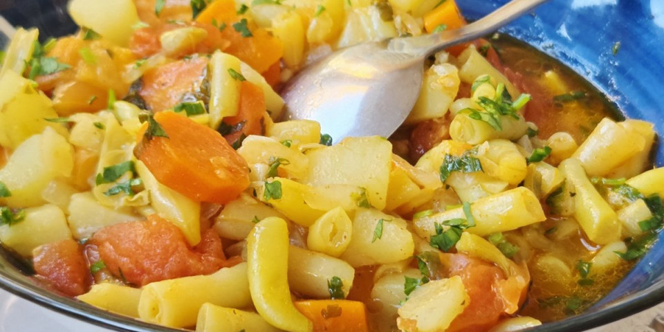 Manastirska boranija na maslinovom ulju: Idealan recept za dane posta