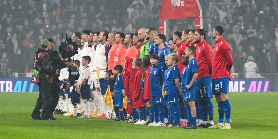 Loša vest za Srbiju i Paunovića: Čuo je da je nešto puklo...