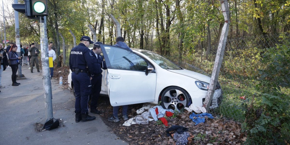 SAZNAJEMO: Evo zašto je vozač ''golfa'' uleteo među ulične prodavce na Banjici