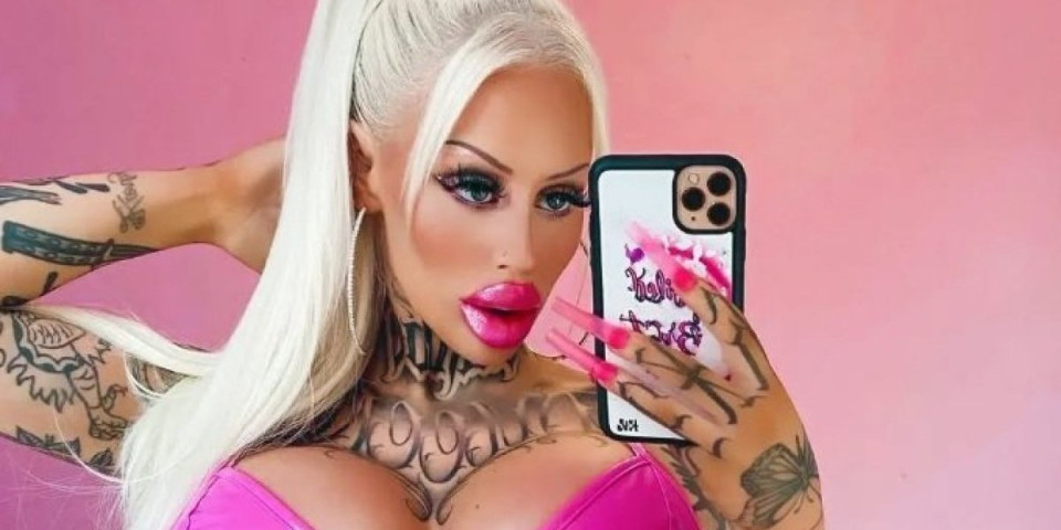 Živa Barbika ne prestaje da šokira: Operacije platila 120.000 evra - grudi veće od njene glave (FOTO)