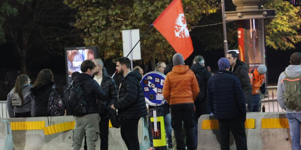 Mionička podvala, plus gratis melodrama na kraju: Ko ovde koga laže? (VIDEO)