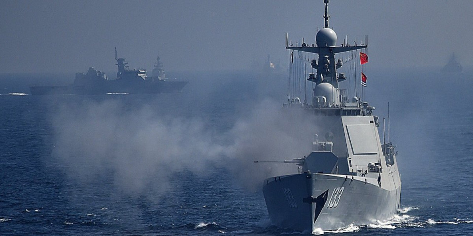 Drama: Naoružani kineski brodovi upali u japanske vode - panika kod ostrva Senkaku, šta ovo Peking pokušava?